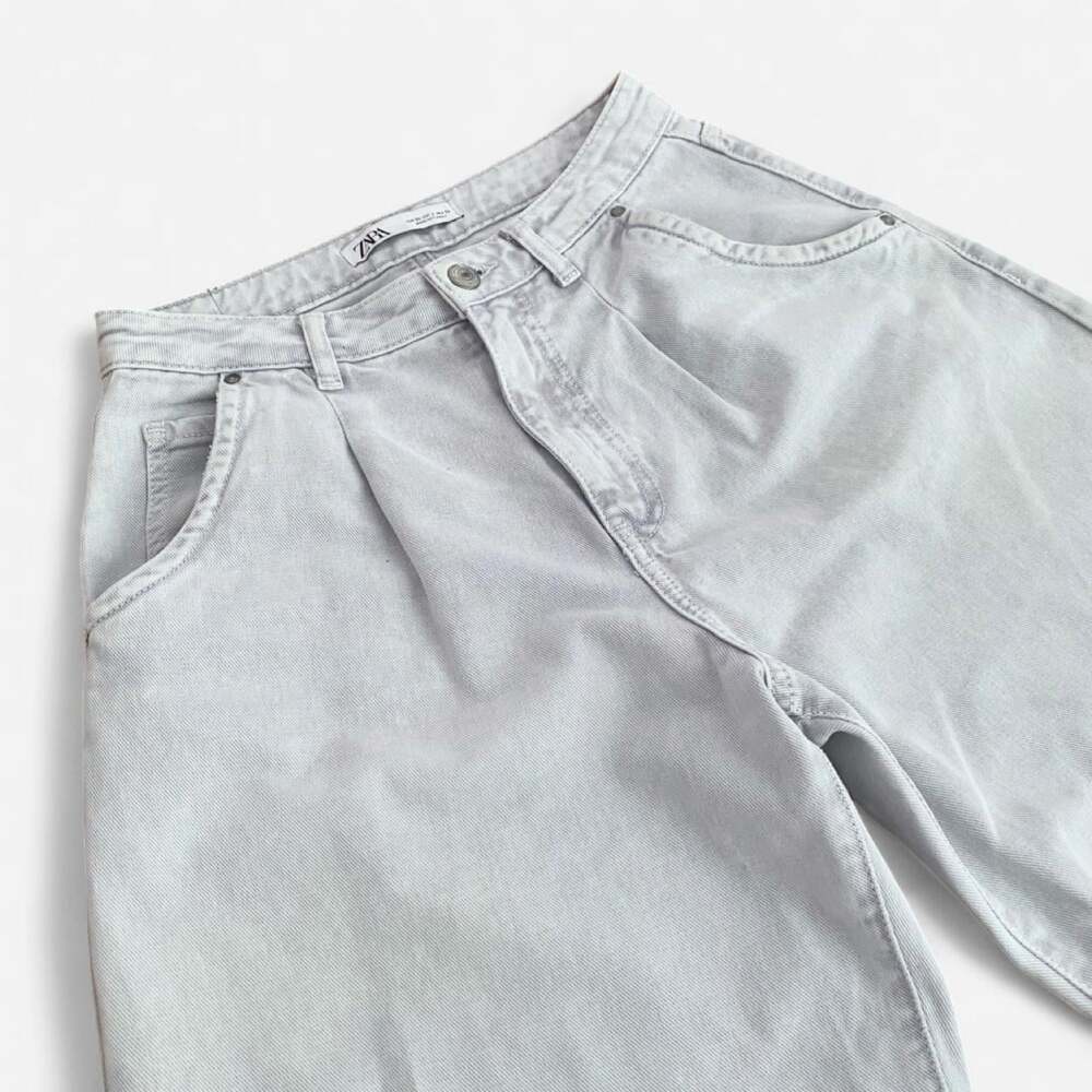 zara light wash baggy balloon/barrel jeans, size 2 - Picture 4 of 8